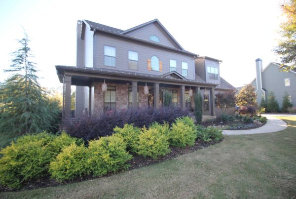 Front lawn and planting beds in Executive Green’s Treiber project